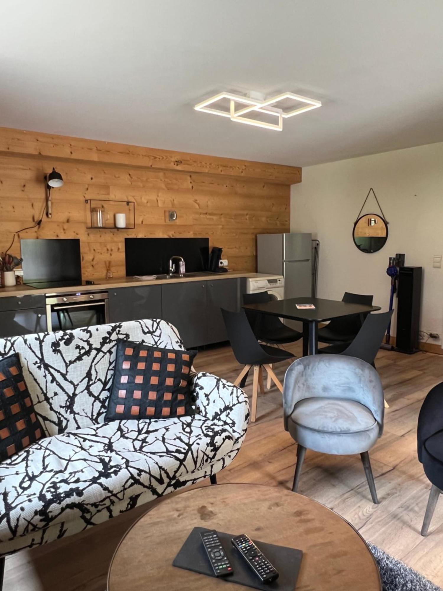 Neuf Chalet 4P Le Suet Jacuzzi Privatif Entremont Bagian luar foto